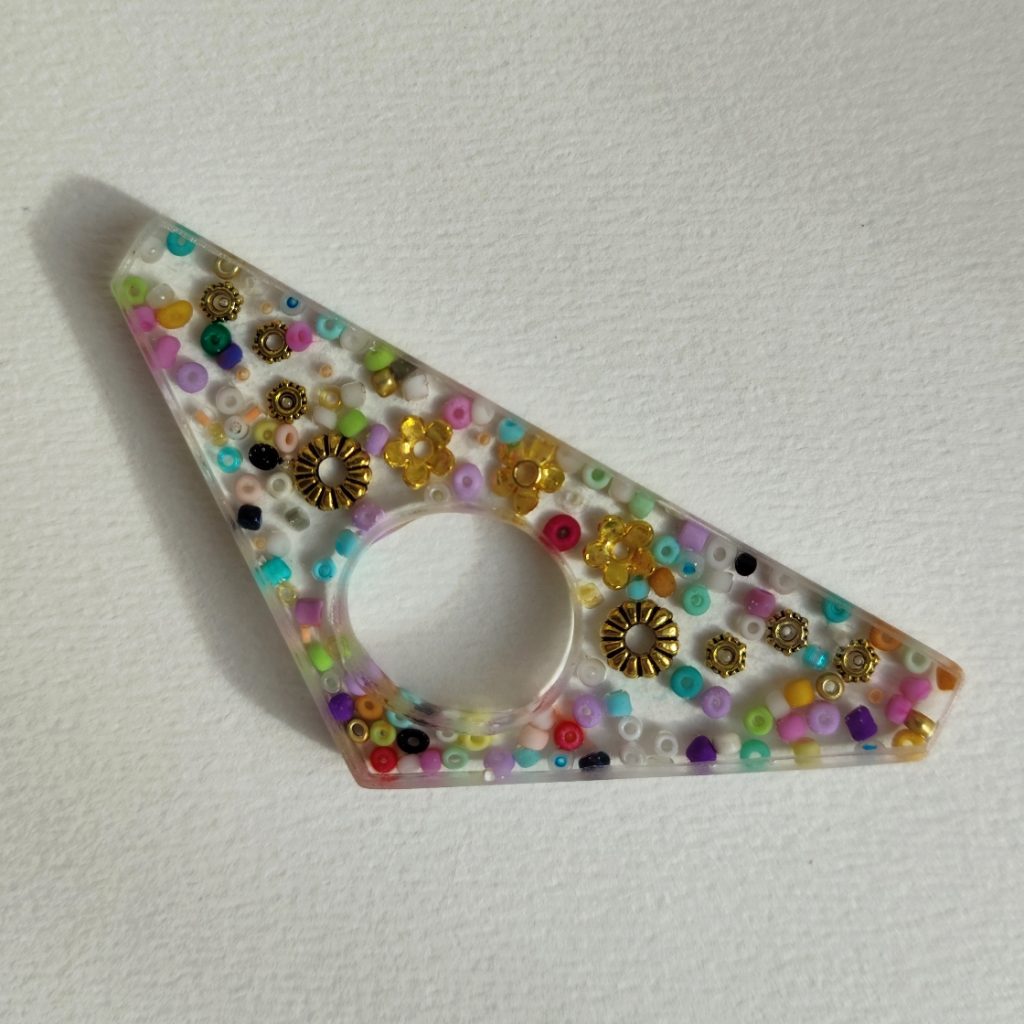 Ferma pagina multicolore e oro