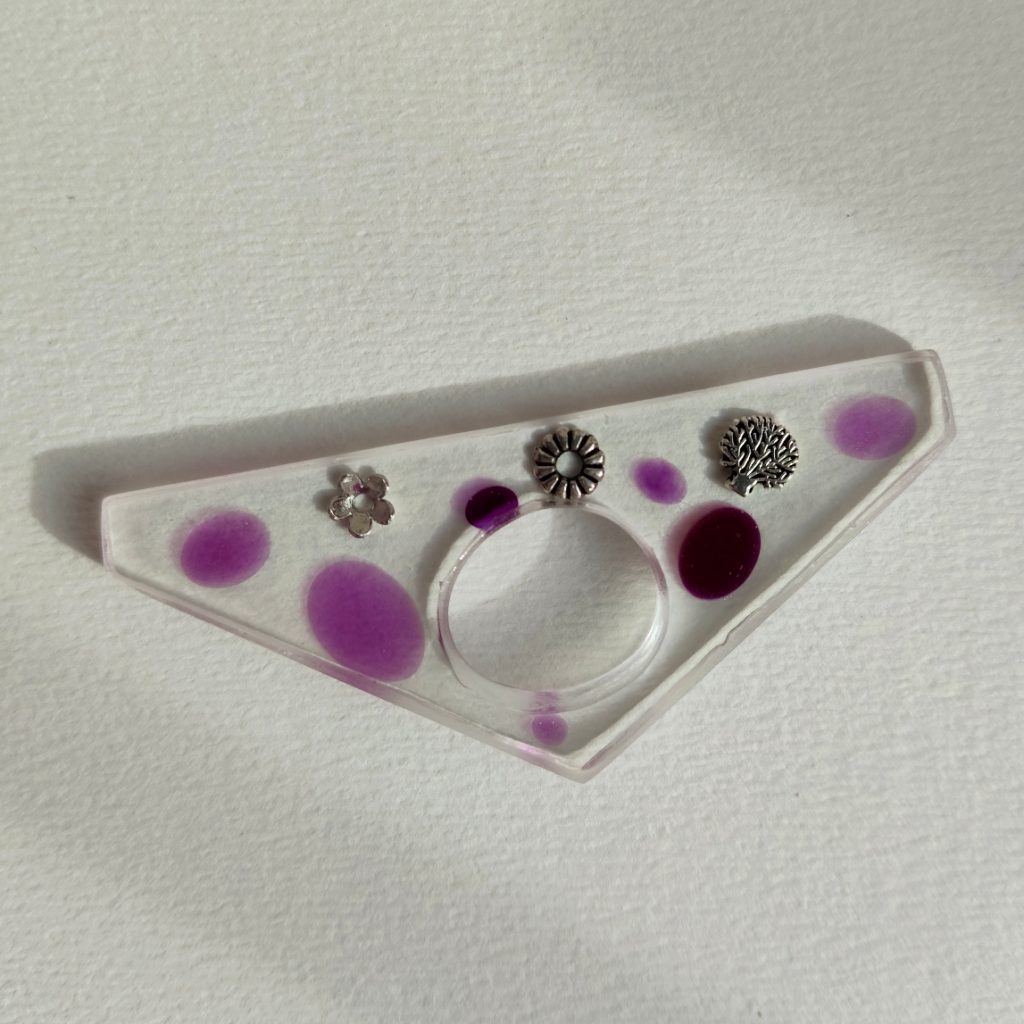 Ferma pagina gocce viola